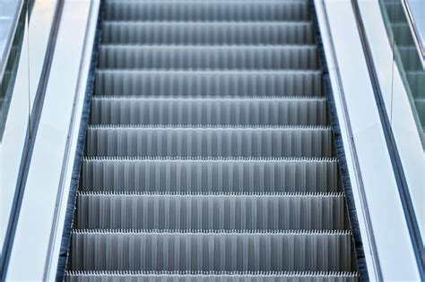 Premium Photo Escalator In Shopping Center Close Up Escalators Stairs