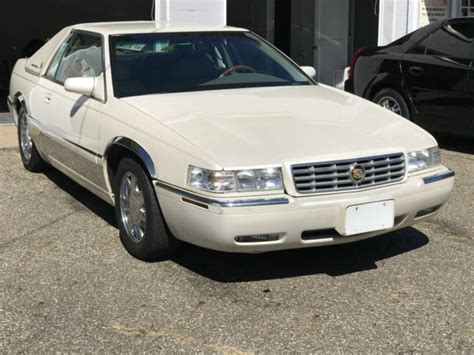 2002 Cadillac Eldorado ESC Doral