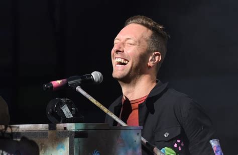 Coldplay et BTS dévoilent le remix de leur duo My Universe avec