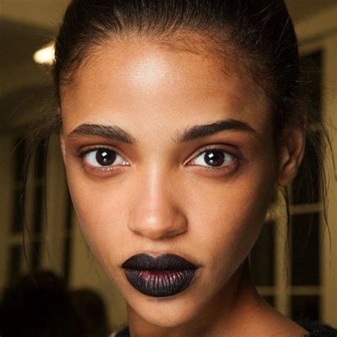 Beauty To Try Batom Preto STEAL THE LOOK