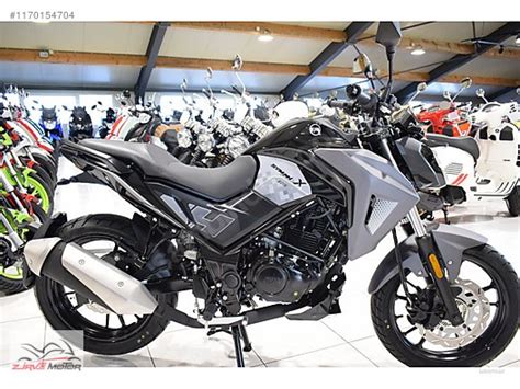 Sym Nh X Model Naked Roadster Motor Motosiklet Ma Azas Ndan S F R Tl