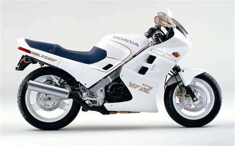 Honda VFR 750 F RC24 1985 1989 Formel V für Victory