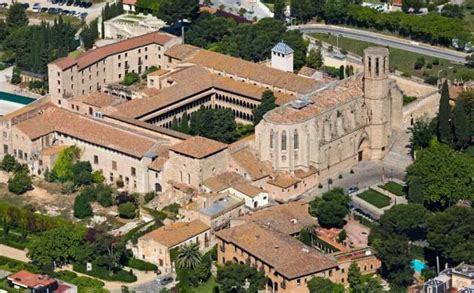 Monasterio De Pedralbes Barcelona Spain Atlas Obscura