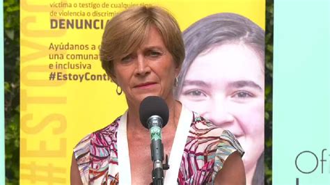 Evelyn Matthei Critica La Perdida De Facultades Del Centro De La Mujer