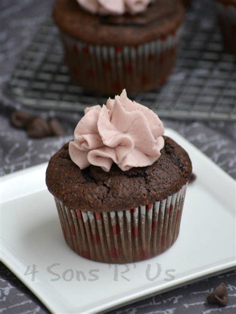 Dark Chocolate Cupcakes With Red Wine Buttercream 4 Sons R Us