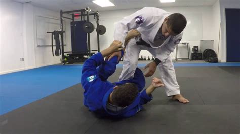 Quarter Guard And Reverse De La Riva Guard When Defending Knee Slice