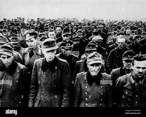 German Prisoners Stalingrad Hi Res Stock Photography And Images Alamy