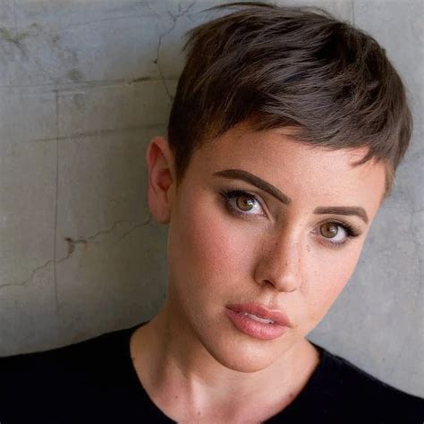 52 Cute And Sassy Brunette Pixie Ideas Styleoholic