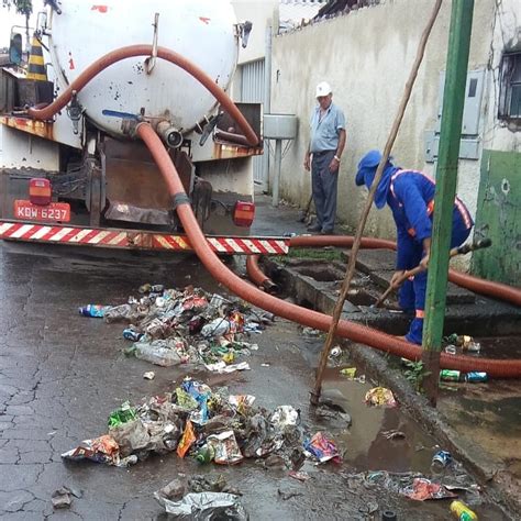 Prefeitura De Goi Nia Retira Toneladas De Lixo De Bocas De Lobo