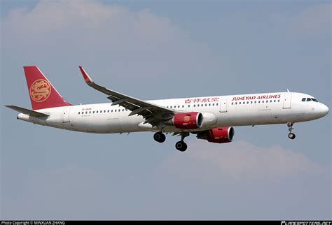 B 1645 Juneyao Airlines Airbus A321 211 WL Photo By MINXUAN ZHANG ID