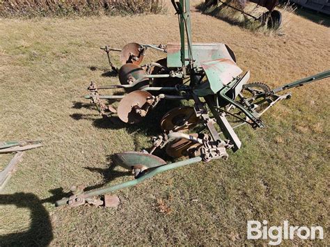 John Deere Corn Planter And Cultivator Bigiron Auctions