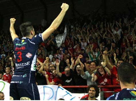 Worldofvolley Ita M Cristian Savani Returns To Lube