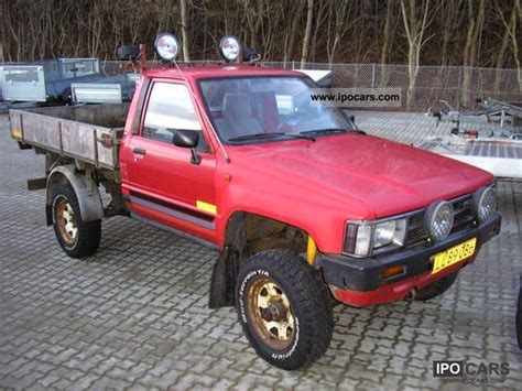 1987 Toyota Hilux Car Photo And Specs