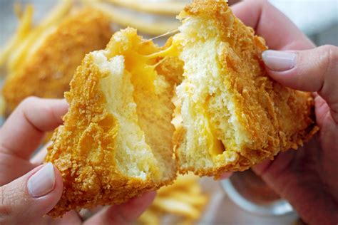 How to Make a Cheese Frenchee {Nebraska's Deep-Fried Grilled Cheese}