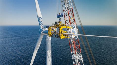 First Turbine Installed At South Fork Wind New Yorks First Offshore