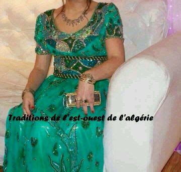 Diff Rentes Blouza Dans Les Tons Vert La Chedda De Tlemcen Et Les