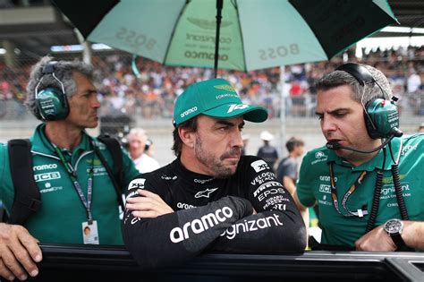 Fernando Alonso Y El Drama De La Parada De Aston Martin Que Arruinó Sus