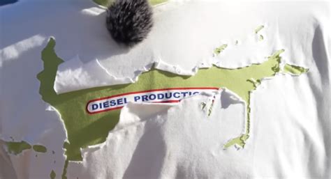 Ответы Mail: Как называется эта футболка?