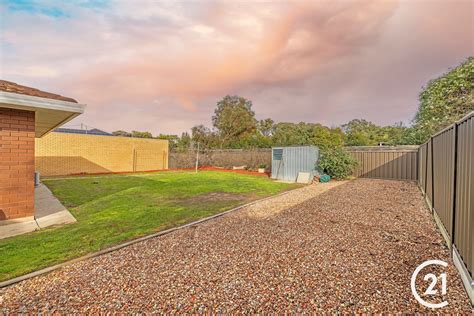 Mckenzie Street Echuca Vic House Sold Century Rich