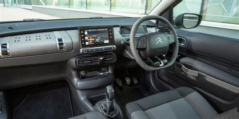 Citroen C4 Cactus (2014-2017) Interior & Infotainment | carwow