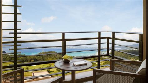 Luxury Resorts in Okinawa | The Ritz-Carlton, Okinawa