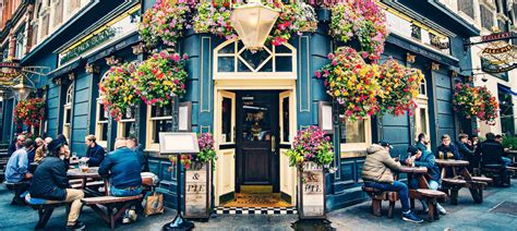 15 Best Pubs In London | Places To Eat & Drink