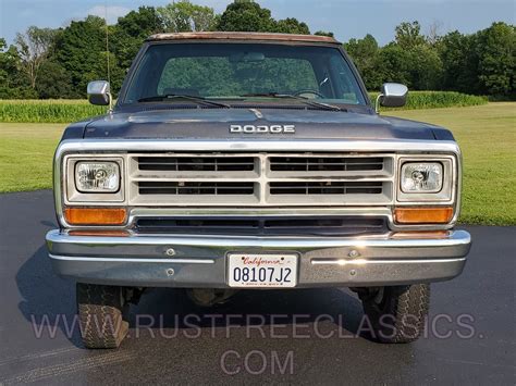 1990 Dodge W350 1 Ton 4x4 90 Power Ram Blue