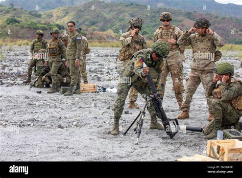 U S Army Indirect Fire Infantrymen With 2nd Battalion 27th Infantry