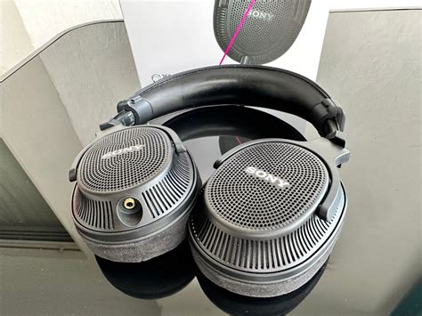 Sony MDR MV1 análisis unos auriculares de estudio abiertos con una