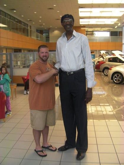 Share Good Stuffs Top 10 Tallest Man Alive 2012