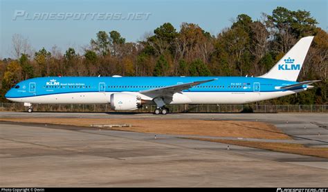 Ph Bkf Klm Royal Dutch Airlines Boeing Dreamliner Photo By Devin