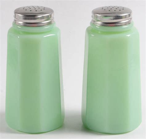 Panel Jadeite Shaker Set W Metal Lids By Mosser Ohio Replacements Ltd