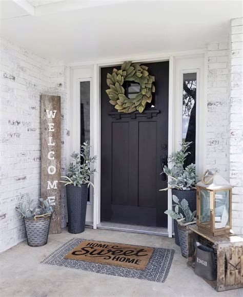 20+ Farmhouse Front Entrance Ideas