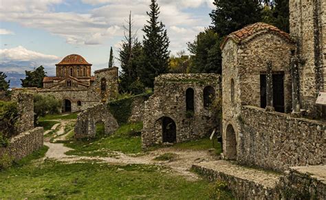 Μεσσηνία Στην Καστροπολιτεία του Μυστρά ο Ορειβατικός Καλαμάτας Ertnews Gr