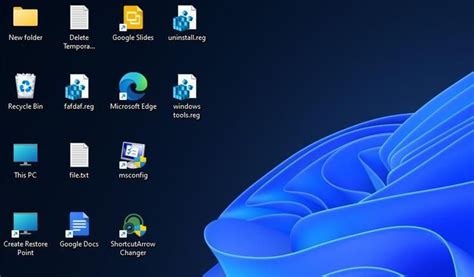 Customize Desktop Icon Spacing in Windows 11