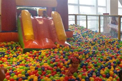 Piscina De Bolinhas Gigante Chega Ao Atrium Shopping ABC Do ABC