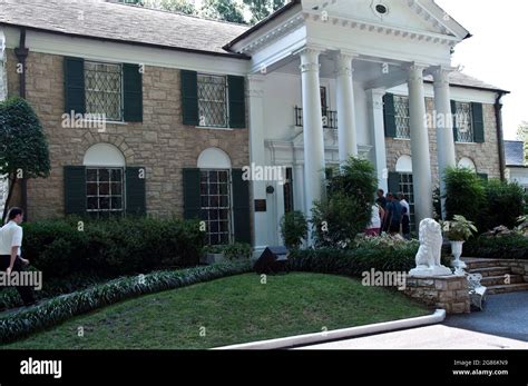 Graceland, Memphis, Tennessee Stock Photo - Alamy