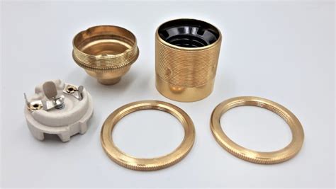 Es E27 Bulb Lamp Holder 3 Part Plus Shade Ring