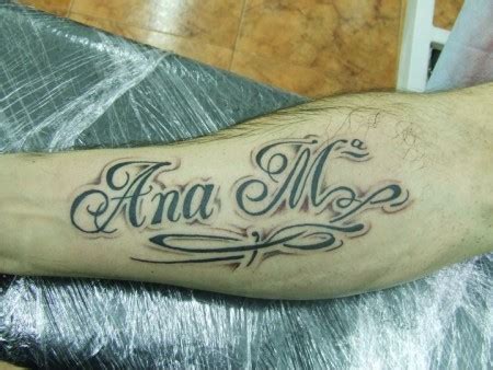 Tatuajes De Nombre En El Brazo Imagui