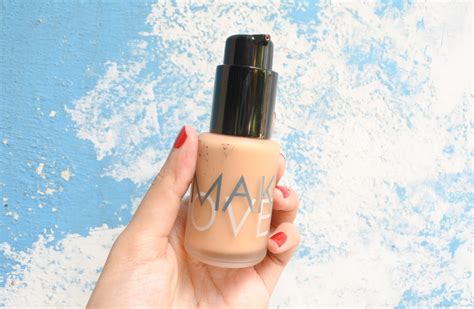 Make Over Ultra Cover Liquid Matt Foundation 05 Velvet Nude