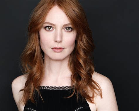 Birthday Bl Ganzen Alicia Witt Unveils A Suit So Daring It Blows Minds news