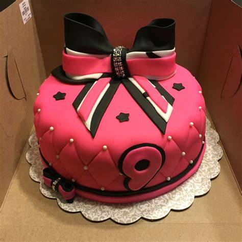 Girly Cheerleader Cake Cheerleading Cake Cheer Cakes Cheerleading