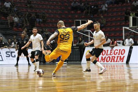 Precisando de um empate Sorocaba recebe o Corinthians na decisão do