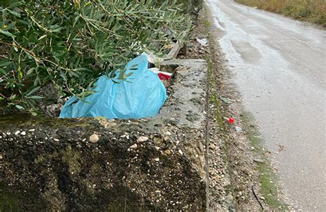 Eboli Rifiuti Abbandonati In Periferia La Brocca Tolleranza Zero