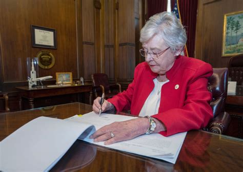 Alabama Gov Kay Ivey Announces Run For Another Term Pbs News