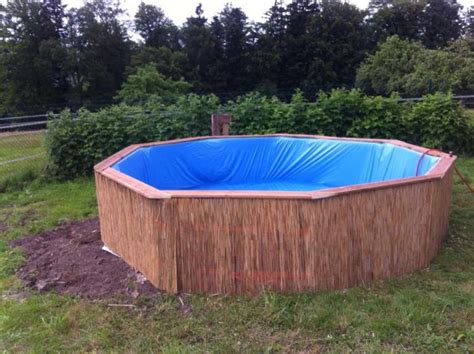 How To Build Your Own Swimming Pool Out Of Pallets 6 Pics