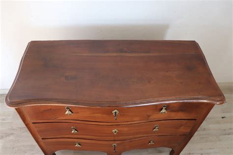 Proantic Commode Ancienne En Noyer 18ème Siècle