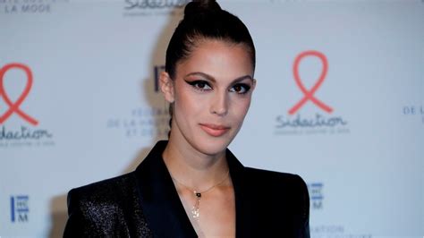 Voici Iris Mittenaere Se Fait Corriger Par Une Internaute Apr S Une