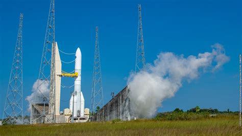 Watch Europe's new Ariane 6 rocket fire its engines in new timelapse ...