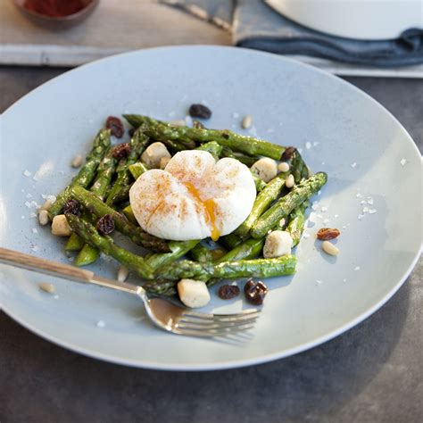 Ensalada templada de espárragos trigueros Receta en TELVA